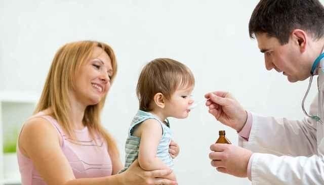 咳嗽期|宝宝咳嗽时千万别给他吃这个,不但无效,还越咳越厉害!