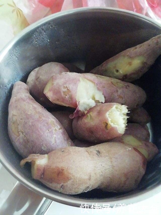 在家蒸的红薯不好吃,总有一股水汽味,原来是没注意这一点