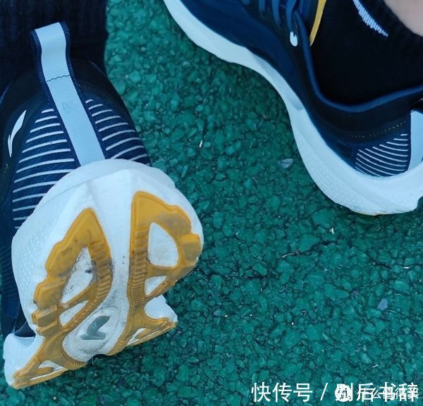 跑步 今年穿过的跑鞋,这5双最值得买!双11年度低价!