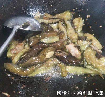 茄子|鲜香麻辣的油焖羊肉茄子,不加水不过油