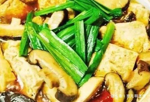 香菇|香气四溢,超级下饭,炖一锅都不够吃,我家一周吃三次都吃不烦