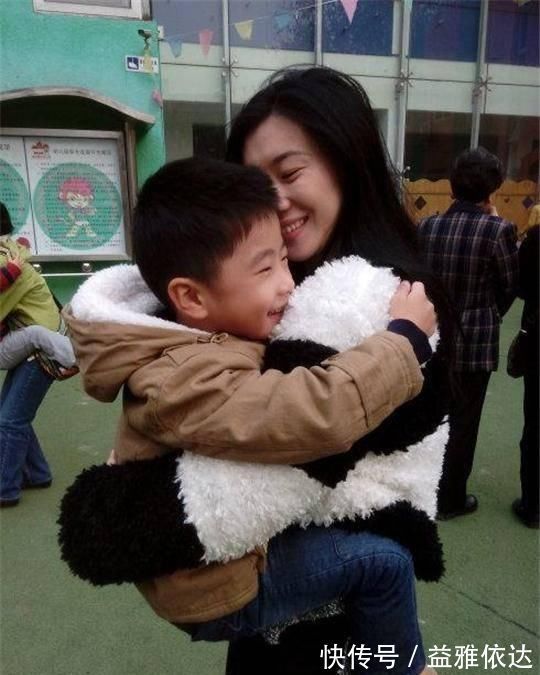 家长|看惯了妈妈当面换衣服的孩子,长大后会怎样家长要引起重视