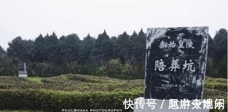 |沙雕动画,搞笑:骑二八大杠自行车比赛,最后留下了一生的阴影