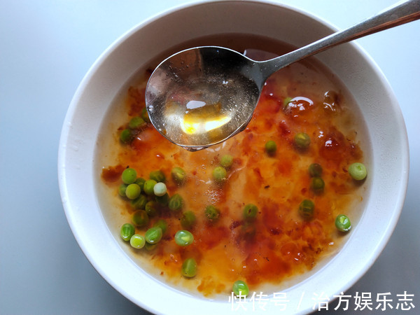 玫瑰|女人喝了这碗羹,皮肤不再干燥,补气养血,经常吃面色红润有光泽