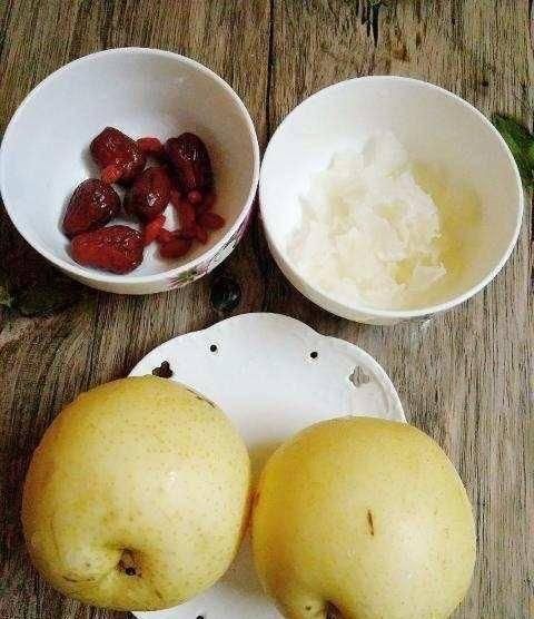  咳嗽|咳嗽有痰，2个梨跟它炖,管你干咳多狠,化痰止咳，速止咳化痰