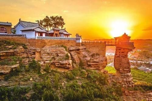 黄河沿线4大绝美奇观，横贯中国东西部，人称“最美风光带”