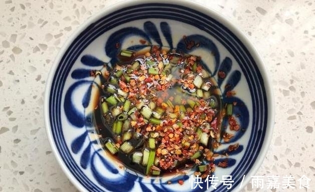 香煎豆腐|营养开胃的香煎豆腐，香酥里嫩还可以当小食，做法超简单