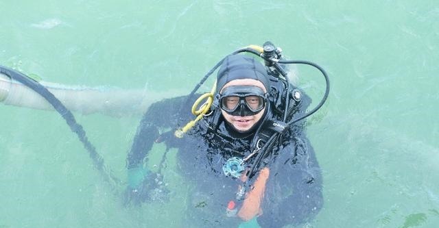 铁甲|沉海126年 18吨铁甲重见天日 定远舰水下考古有咱“扬家将”