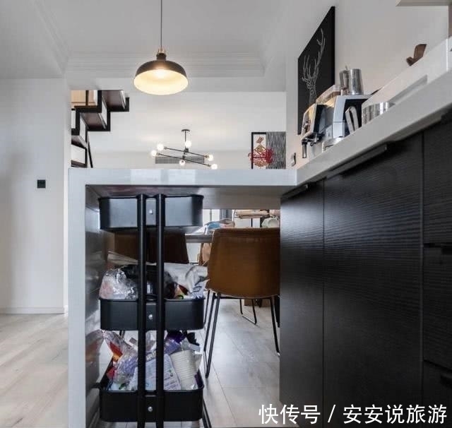 餐边柜|聪明的业主都在这几个地方做柜子,强大的收纳功能,小户型必看