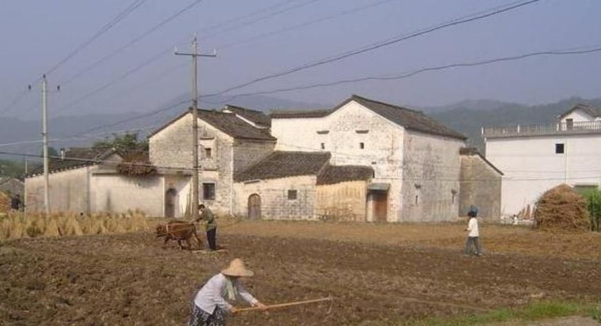 星光大道走红的马广福,上完春晚就回家种地,这才是真的农民歌手