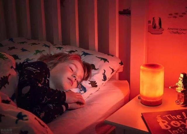 生长激素|有些孩子从没睡过“黄金觉”,吃亏体现在各方面,脑发育尤其明显