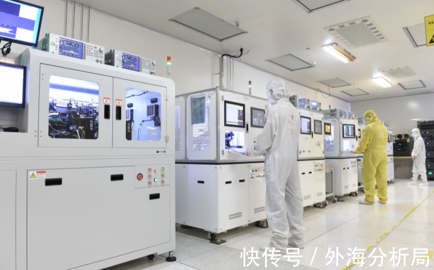 海哥|越封锁越强大!新兴企业良品率高达99%,中国或彻底摆脱“芯荒”