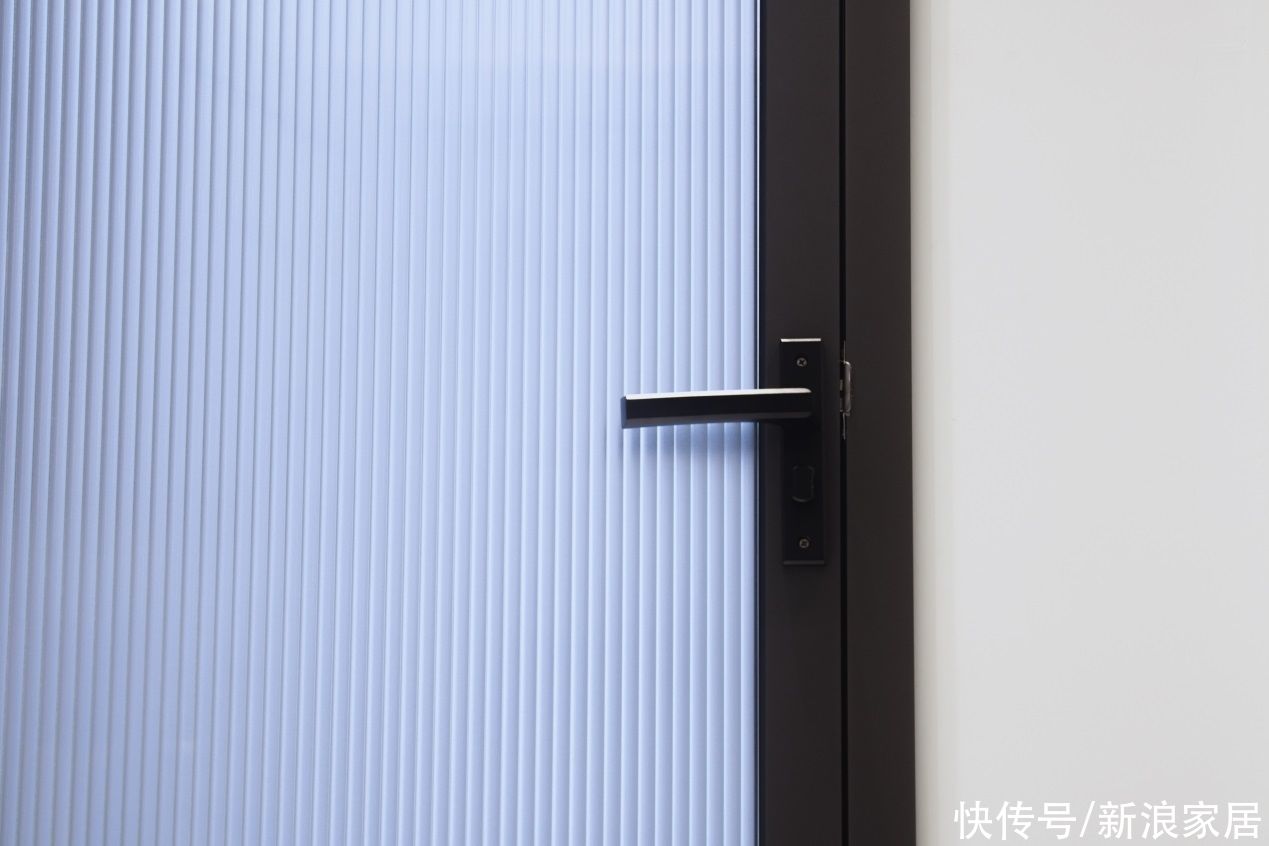 王雨|设计师逛店丨让设计师爱不释手的门窗，到底长啥样？