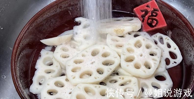 洗莲藕只用清水洗，相当于吃泥土，大厨教我一招，泥土虫卵跑光光