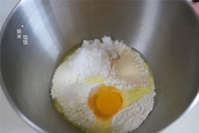 别给孩子买面包了,自己在家做,一次发酵,做法简单,香软好吃