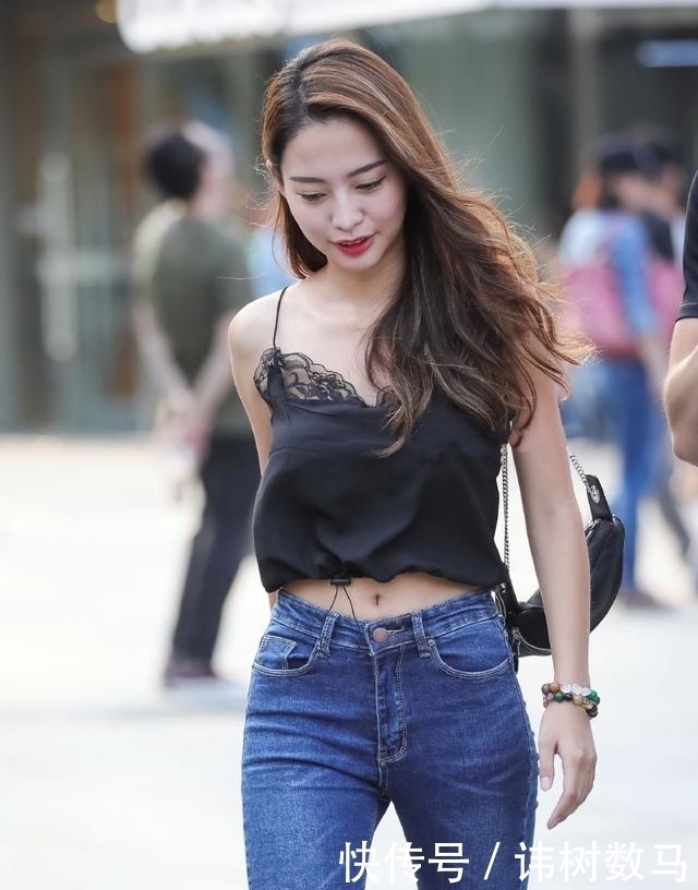 优点|肥胖也是优点,搭配蕾丝吊带,轻松超越苗条女孩