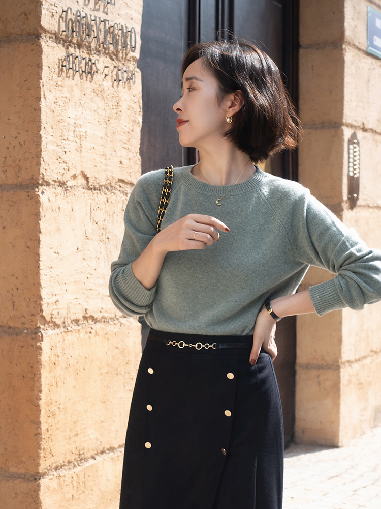 套头毛衣|有了套头毛衣,这个冬季的内搭就妥了,学会这几套穿搭就够了!