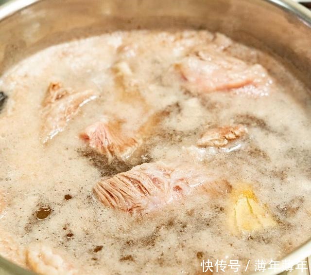 贵妃牛腩|焖牛腩时,老厨子教我这样做,出锅后瞬间飘香百米,还不用一滴水