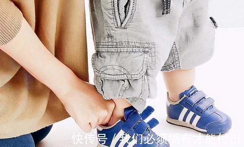 孩子|“扔了可惜,送你吧”,邻居好心送旧衣,宝妈收下随手丢垃圾桶