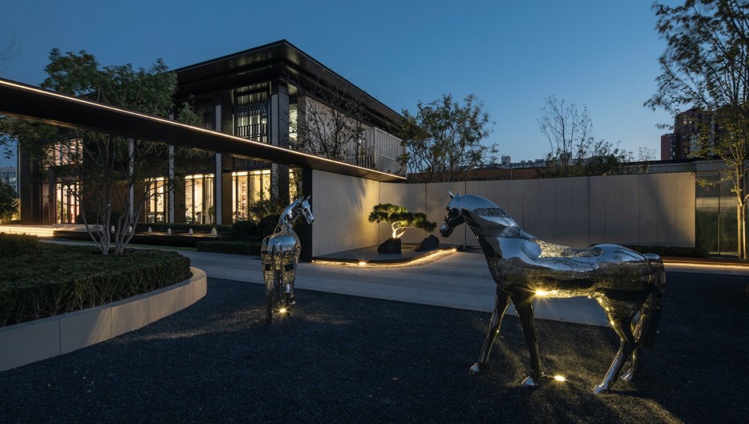  肖杰：海阔凭鱼跃，天高任鸟飞|鸿人志 | 肖杰