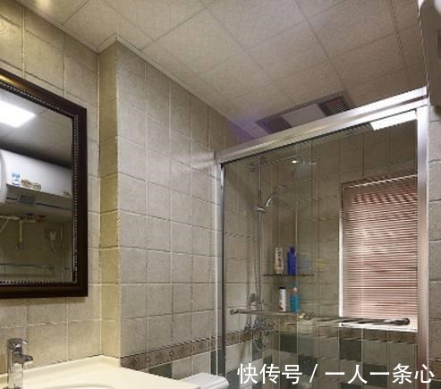 新房|装修130㎡新房花30万,满屋子的实木家具,儿女来看了都夸上档次!