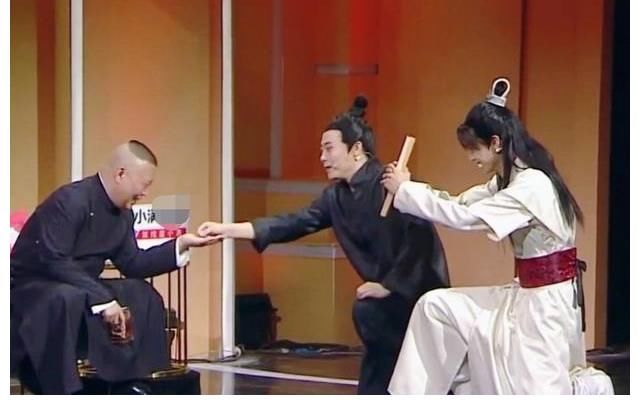 栾云平|秦霄贤请师哥栾云平助演，一文钱交给师父郭德纲？