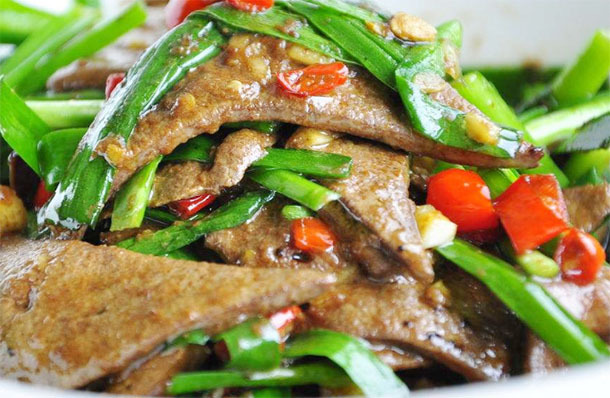 辅酶|周日不能出去游泳孩子在家哭闹不肯吃饭,多吃开胃菜,爽口吃饭香