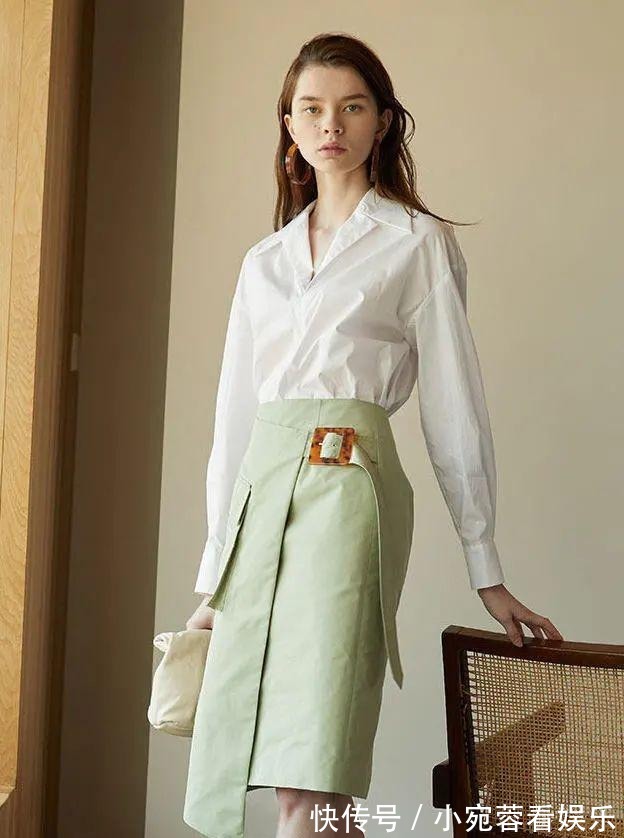 穿搭|女人穿“极简风”才是真高级，让你“看起来很贵”！