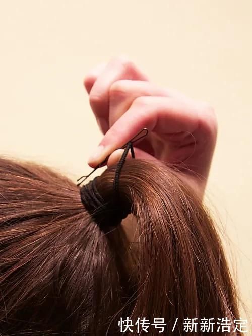 美丽无死角的女孩，都把发型换成了这些样子