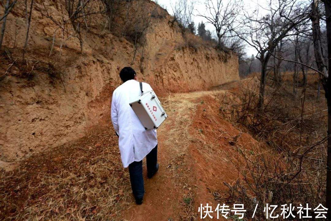 本草衍义补遗|十年失眠,被小大夫用两味药治好!道理我至今还在研究