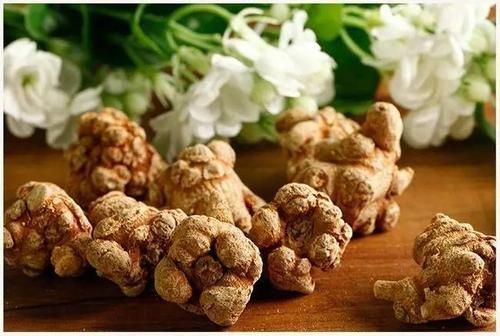 寻常疣|一味药，拿掉瘊子！这个治寻常疣的小方子，我要给读者说一说