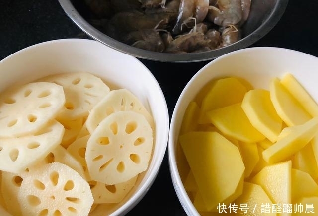 适量|不喜欢“扒虾”,虾的新做法,咸香下饭,连壳带虾全吃掉