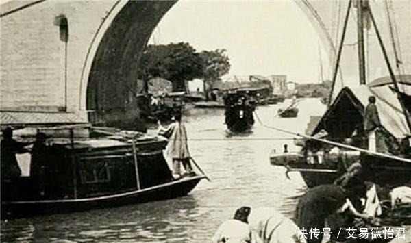 清朝一穷小子,闹肚子下船方便,不料却因此发家致富,成百万富翁