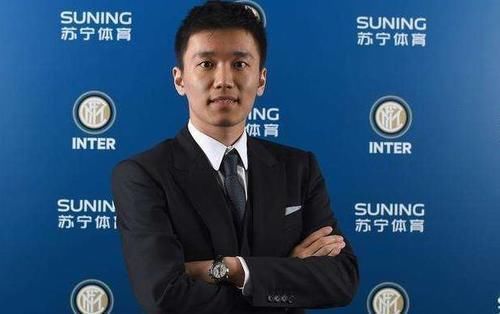 米尔 高调炫富!戴400万名表拍写真,曾斥资2.6亿欧元打造足球队