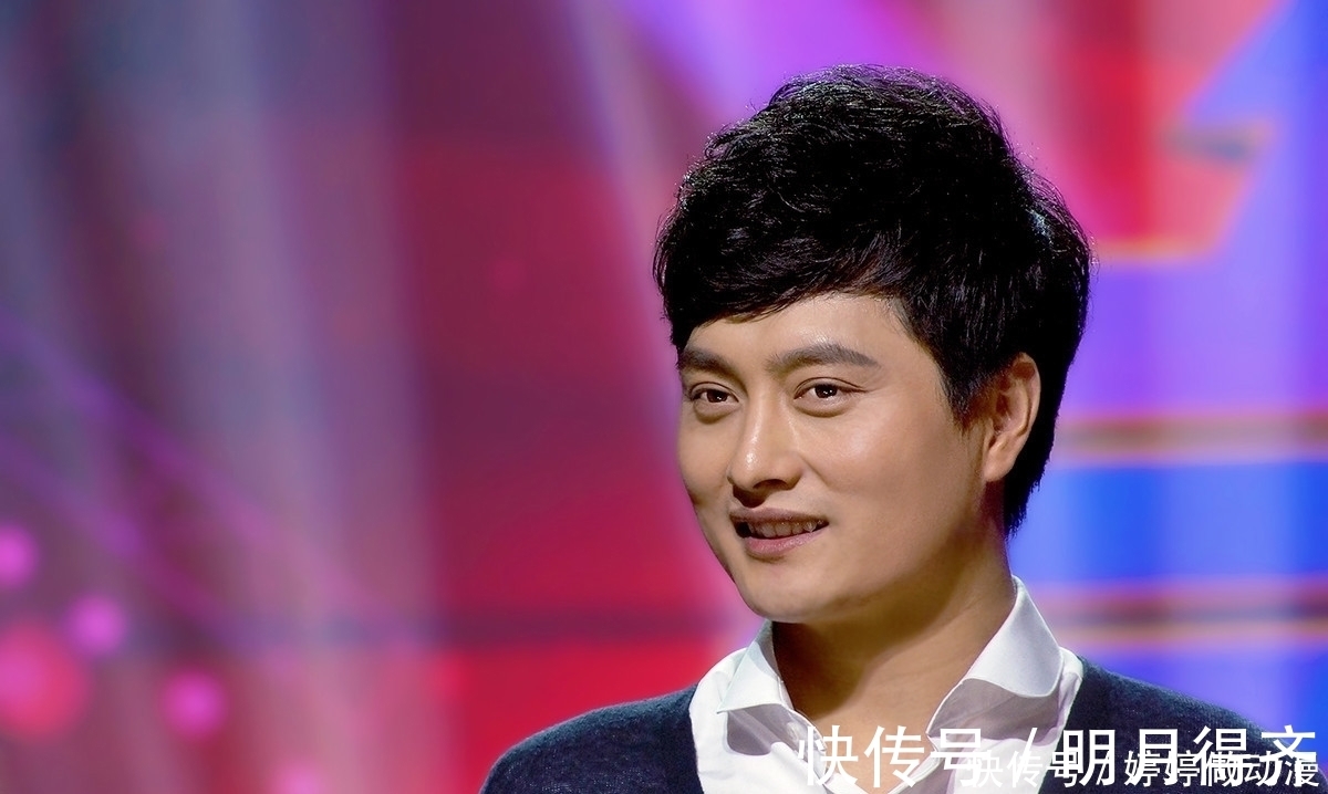 因《星光大道》成名的云飛,拋棄原配娶嬌妻?他真的被冤枉了嗎?