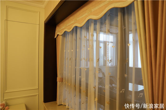 消费者|如鱼得水消费者蔡先生:好品质窗帘经得起多方对比