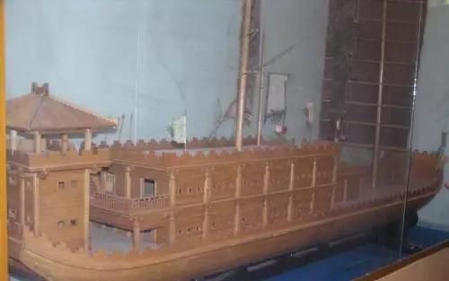 特种部队$央视《水浒传》中梁山水军潜水凿船,在现实是有可能的吗?