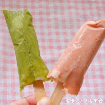 巧克力|巧克力酸奶冰淇淋,这个冰棒雪糕好吃不腻,酸酸甜甜