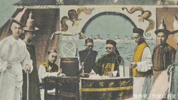 县太爷|晚清时期珍贵的老照片:年迈老人令人心疼,县太爷审问犯人高高在上