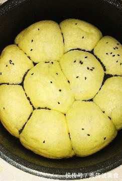想吃面包不用买，在家一个电饭锅搞定，外香里嫩，比外面卖的好吃