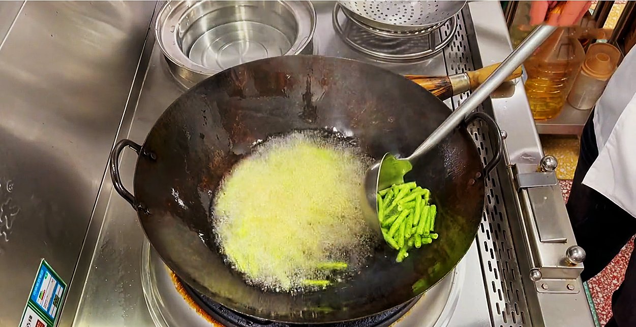 秋天别总大鱼大肉，多吃这12道家常素菜，低热量高营养，特别下饭