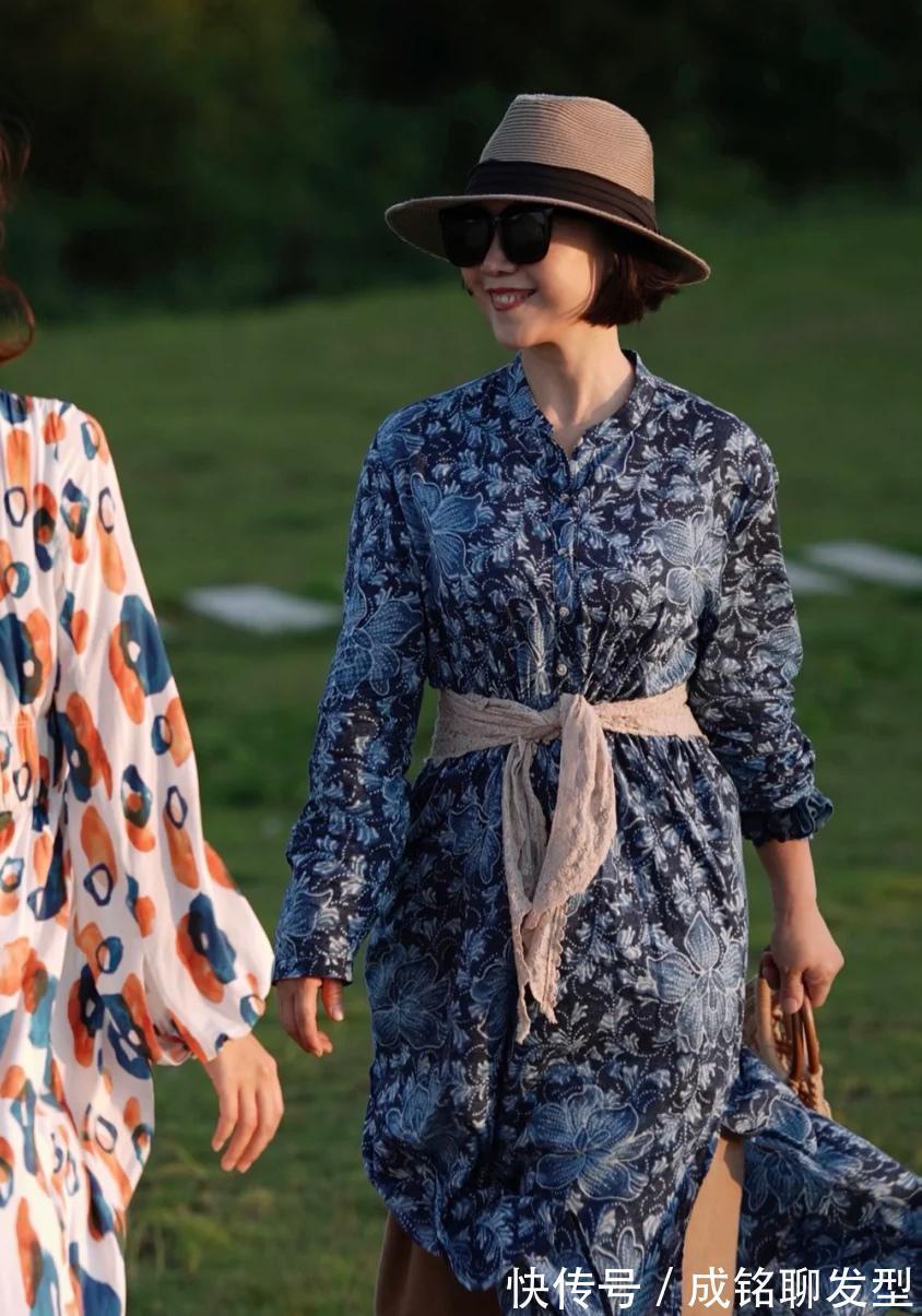 女人|女人到了中年不能放弃打扮,要穿出优雅成熟的风韵,美得与众不同