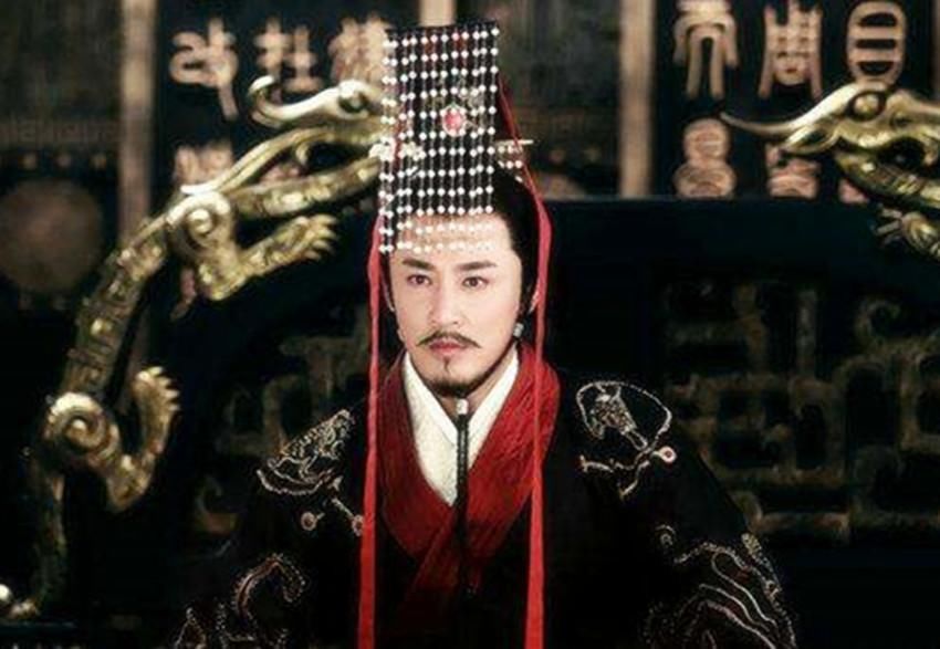 秦始皇|秦王朝很快被人推翻，自身有着很大原因，这一制度最关键