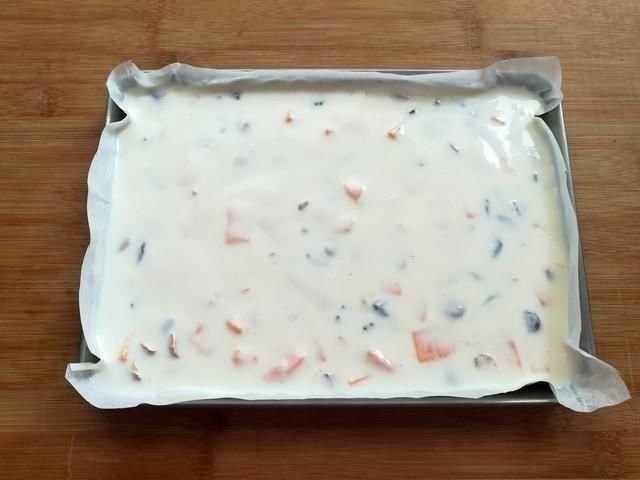 夏天，酸奶不要直接喝，多做一步清凉消暑，比雪糕好吃又好做