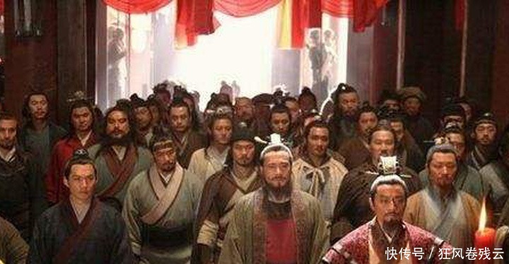  反对宋江|鲁智深反对招安，提出散伙却又不离开梁山，这是何原因！