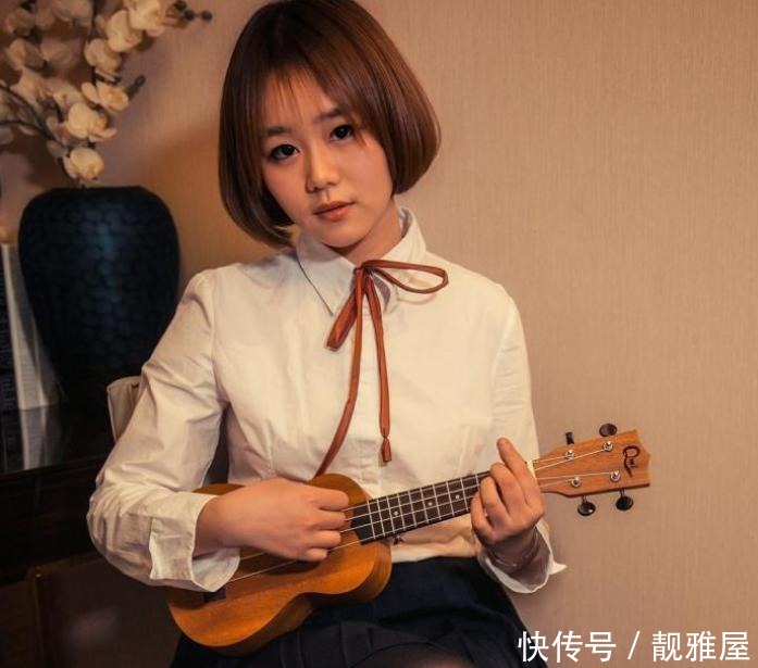 撩人|短发美女长腿配黑丝,性感撩人!