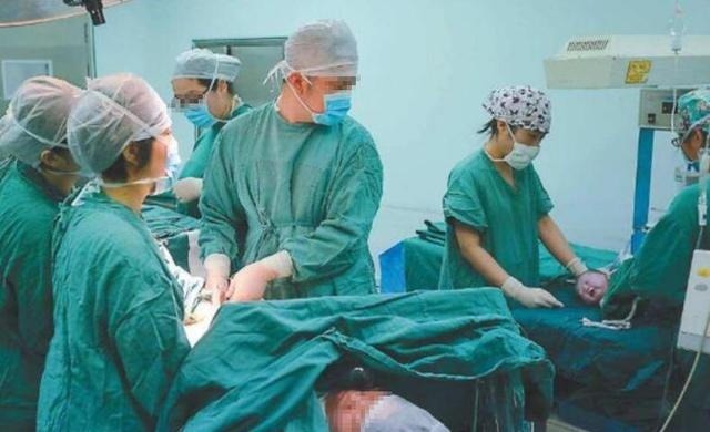 产妇|医生最讨厌的4种孕妇,分娩时最好别这样,嘴上不说身体很嫌弃