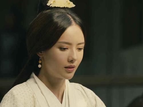 众人皆知|她长得貌美如花，一生嫁了三个丈夫，侄子也不放过