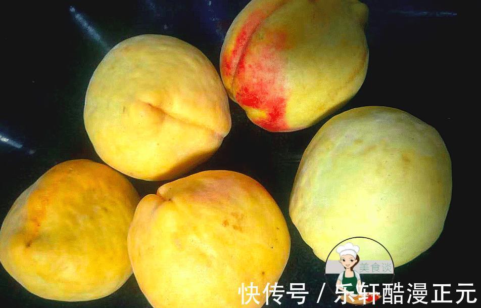 果核|秋天，遇上这碱性水果多买点，水分足营养高，去皮煮一煮，真解馋
