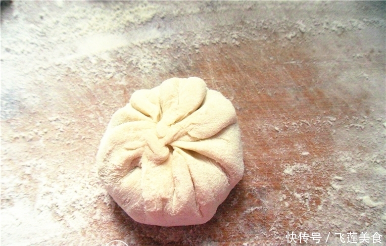 鲜香|用此食材做包子,相信很多人没吃过,蓬松柔软,鲜香多汁很诱人